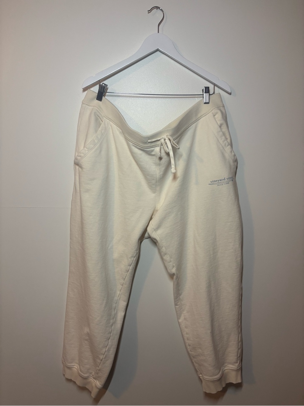 Vineyard Vines Men's Surfside Off-White Drawstring Joggers